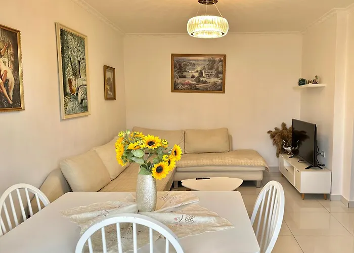 Gh Apartment Tirana
